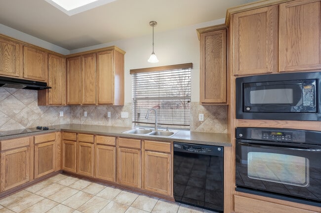 Building Photo - 209 Arrowhead Cove