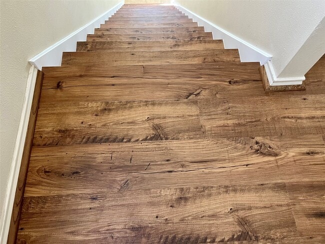 Building Photo - 8034 Grow Ln