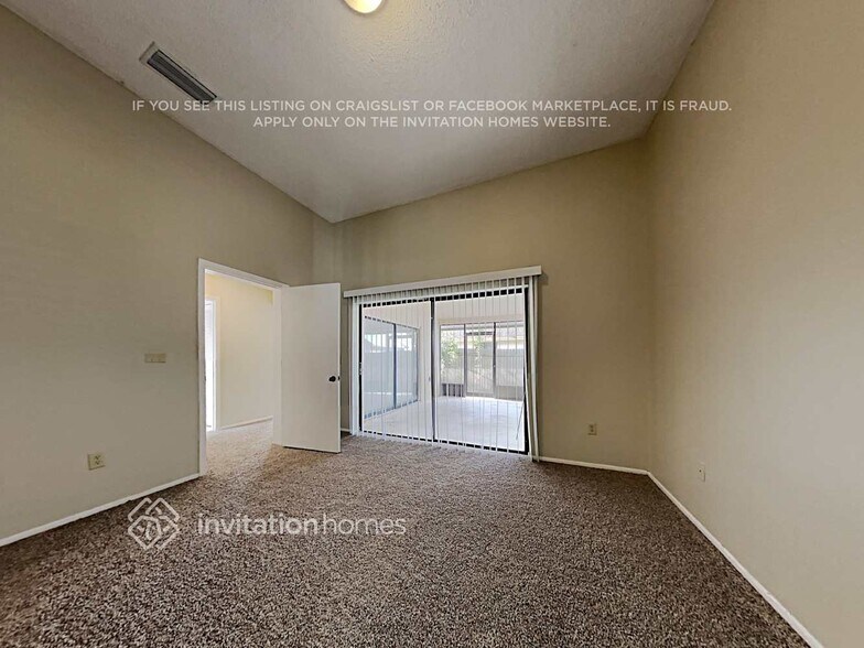 Building Photo - 3424 S St Lucie Dr