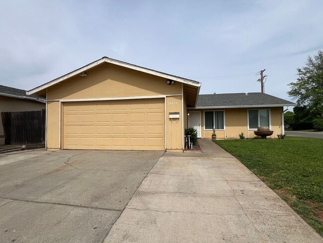 Building Photo - 4 Bedroom, 2 Bath Single Story Corner Lot Home in Rancho Cordova