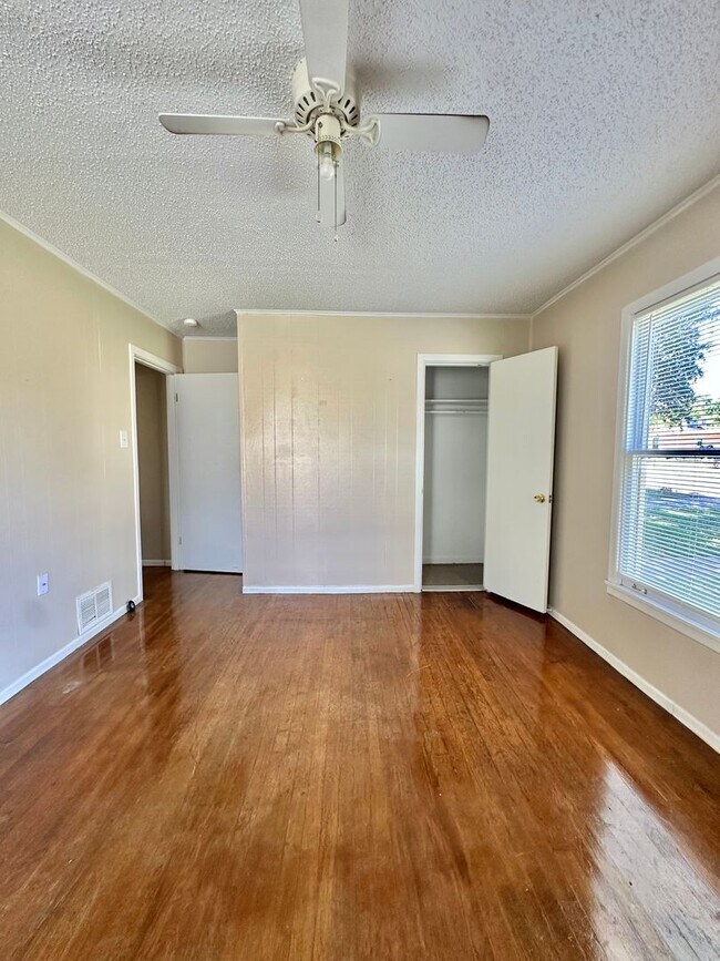 Building Photo - COMING SEPTEMBER 2026 | Cute 3-Bedroom Home in College Hills!