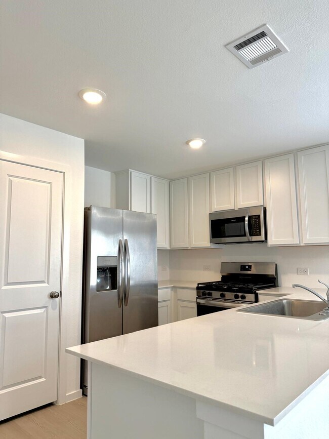 Building Photo - 3012 Merganser Rdg Dr