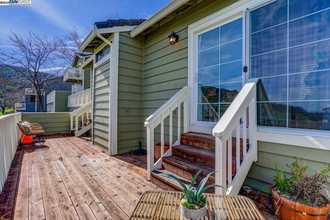 Building Photo - 1228 Copper Peak Ln