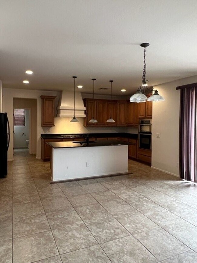 Building Photo - Sunnyvale - Gilbert