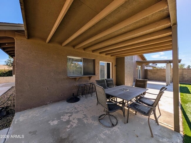 Building Photo - 10044 N 39th Ln