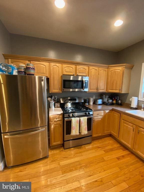 Building Photo - 1444 S Charles St