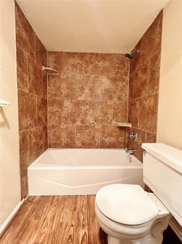 Building Photo - 7132 Nutmeg Ln