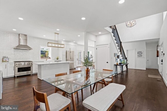 Building Photo - 6202 Massachusetts Ave