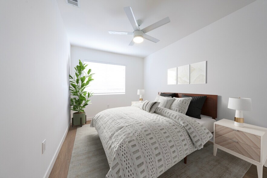 Building Photo - 611 Occidental Blvd