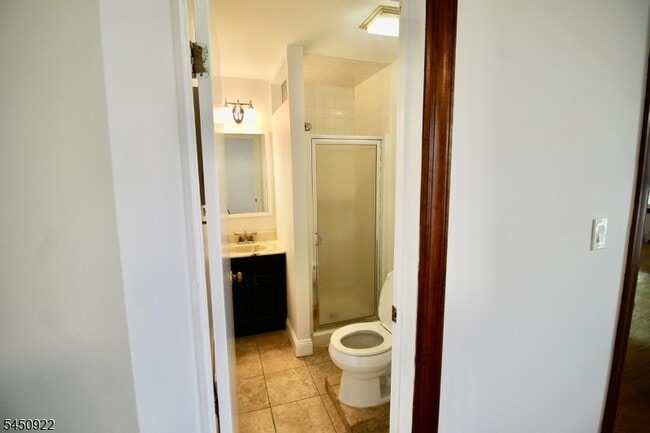 Building Photo - 238 Claremont Ave