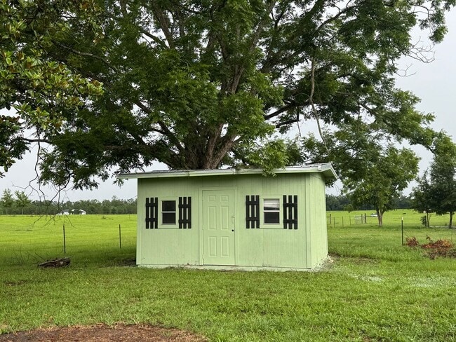 Building Photo - Newly renovated 3 Bedroom, 2 Bath home on CR 136