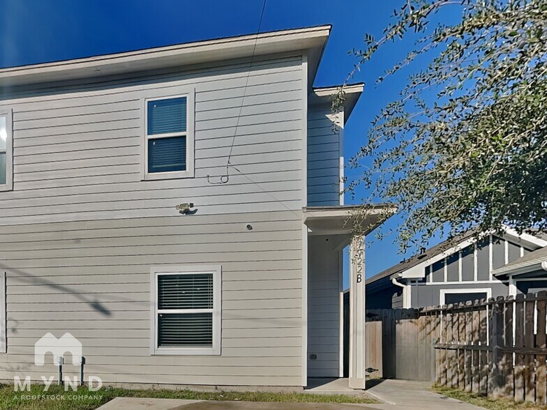 Building Photo - 7922 Jester St