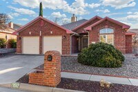 Building Photo - 9512 Rosas Ave NE