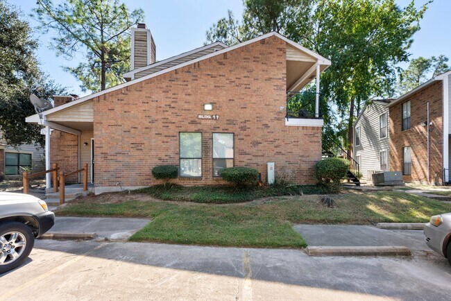 Building Photo - 7200 W T C Jester Blvd