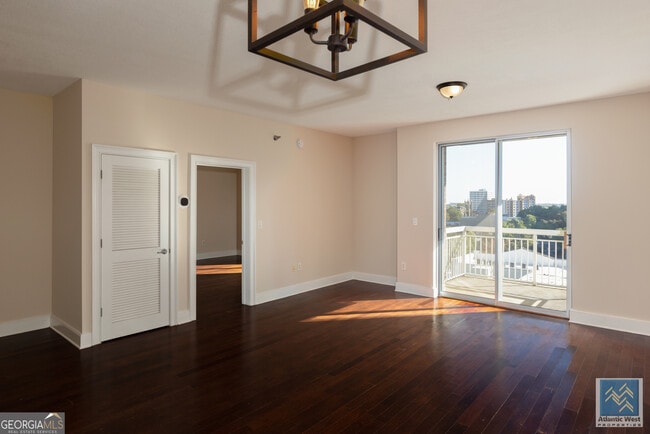 Building Photo - 285 Centennial Olympic Park Dr NW