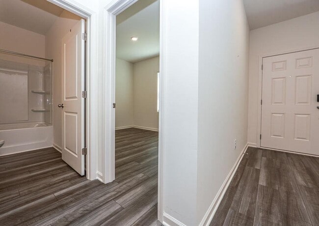 Building Photo - 78 Elmarry Ln