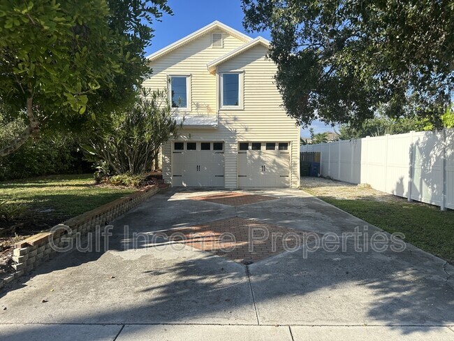 Building Photo - 5349 Ashton Rd