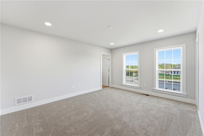 Building Photo - 227 Oliver Wy