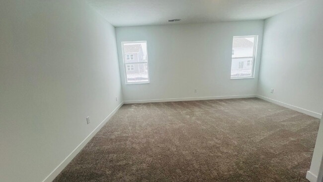 Building Photo - "Charming 3-Bedroom Home with 2 Full Baths in Picturesque Danville – 1,673 Sq Ft of Comfort Awaits!"