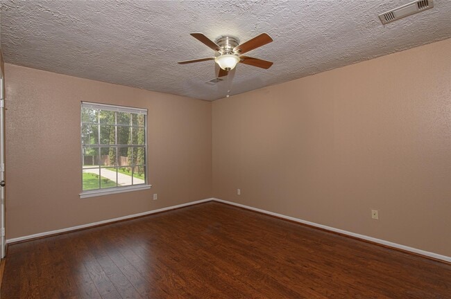 Building Photo - 20339 Fieldtree Dr