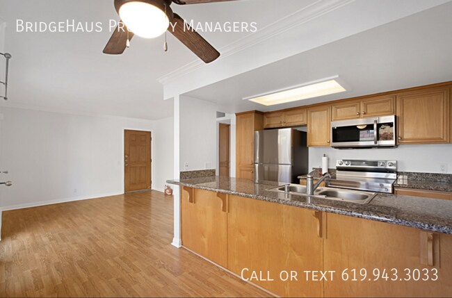 Building Photo - 4222 Menlo Ave