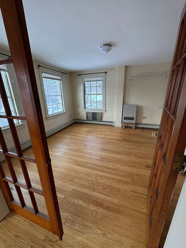 Building Photo - 2 Quechee Rd