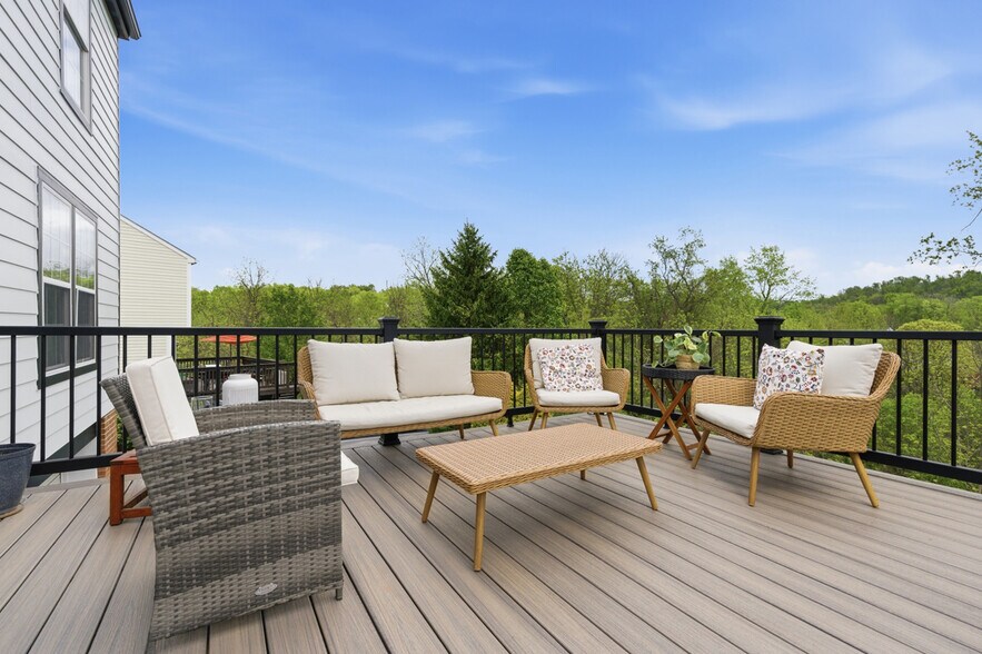 Building Photo - 316 Bridlewood Ct