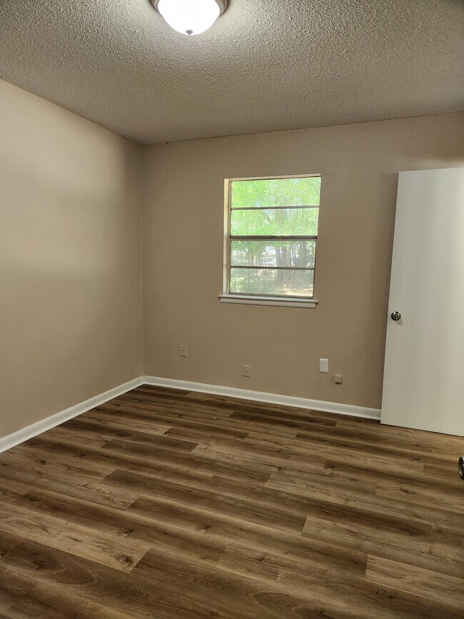 Building Photo - 5644 Picidally Cir