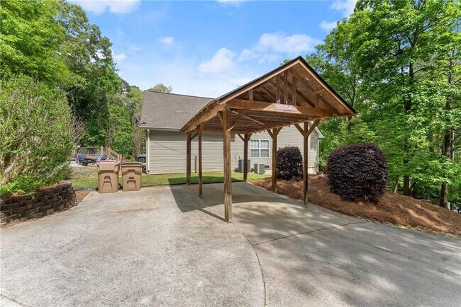 Building Photo - 3451 Leisure Ln