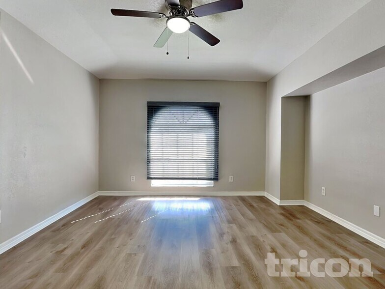 Building Photo - 7352 Bolten Ln