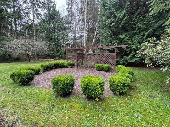 Building Photo - Gorgeous Samish Island Home Available