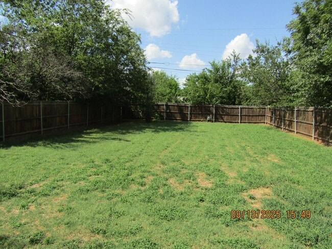 Building Photo - Move In Special: $200 off on The First Ful...