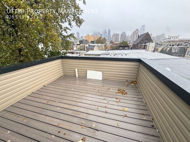 Building Photo - 926 S 15th St