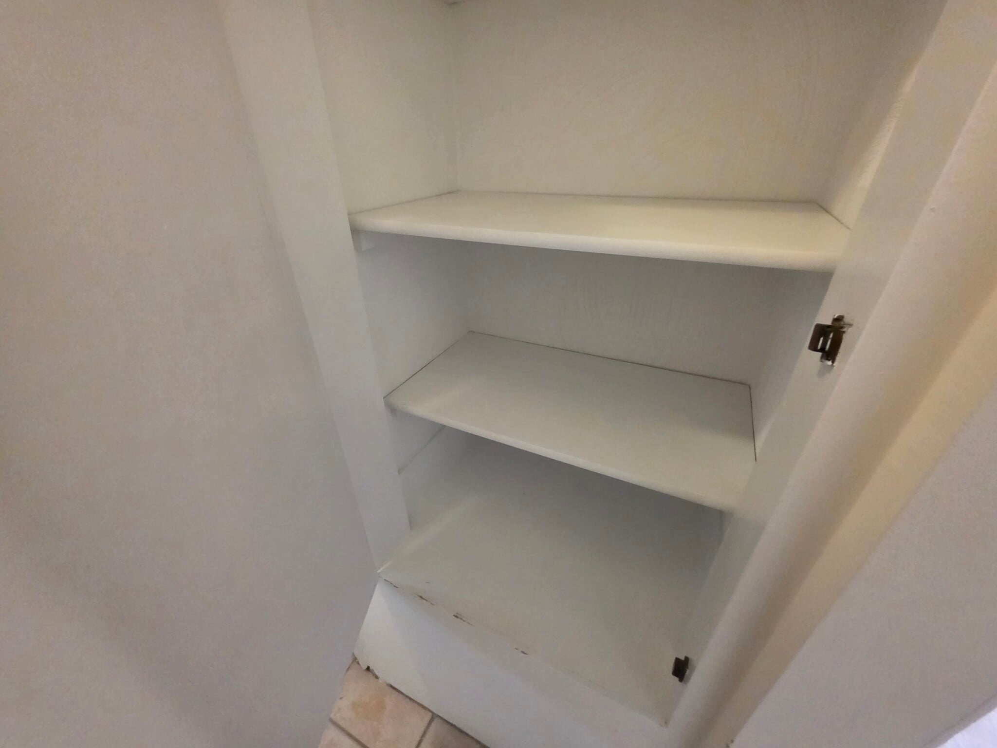 Building Photo - 1028 Fellsway