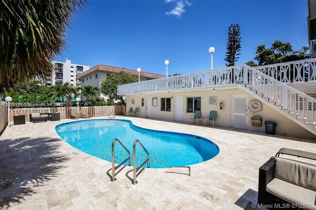 Building Photo - 200 Galen Dr