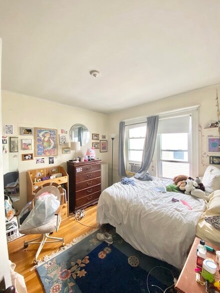 Building Photo - 24 Claymoss Rd