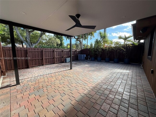 Building Photo - 9208 SW 132nd St