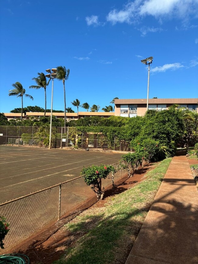 Building Photo - AVAILABLE NOW. Electric included. Furnishe...