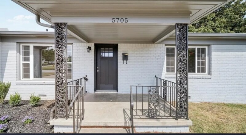 Building Photo - 5705 E 21st Pl