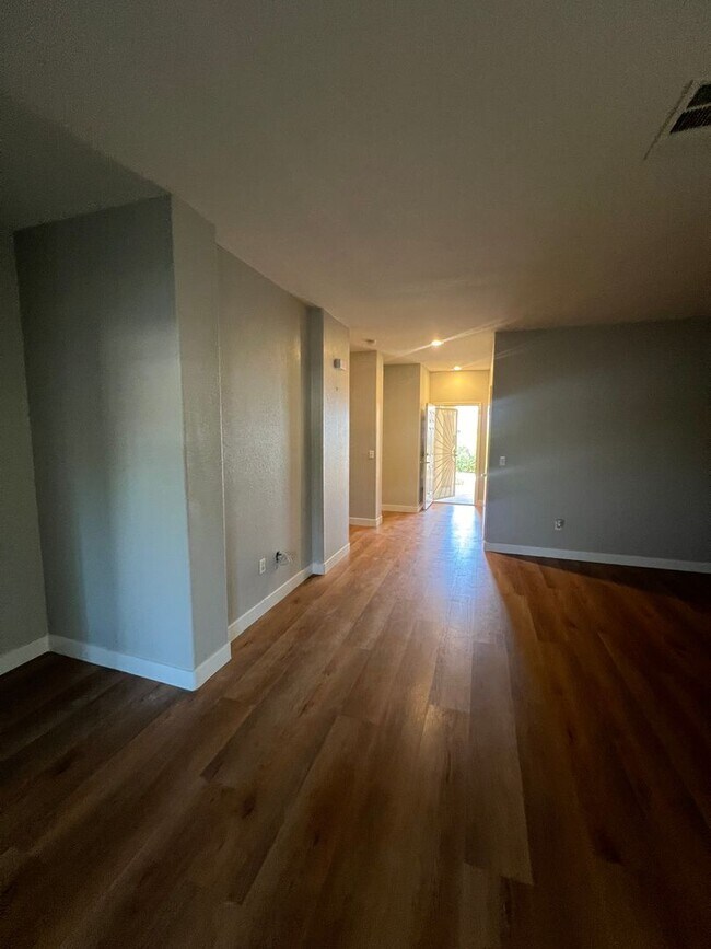 Building Photo - 1727 Wendell Williams Ave
