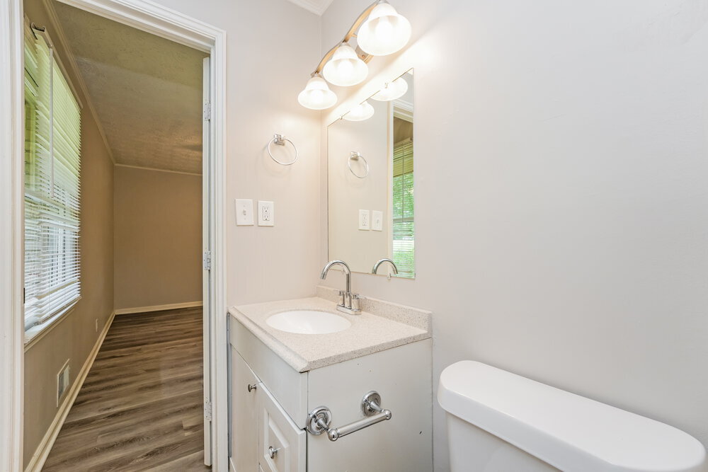 Building Photo - 3730 Sunny Hill Dr