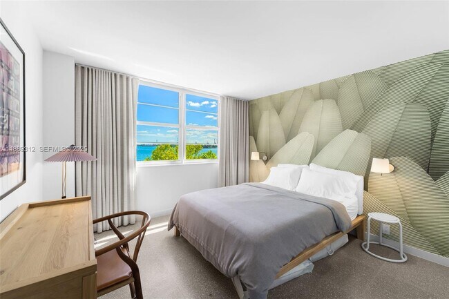 Building Photo - 5 Island Ave