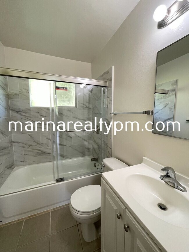 Building Photo - Spacious 1 bedroom near Mare Island & Vall...