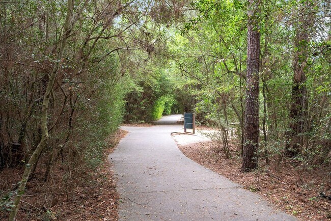 Building Photo - 36 White Bark Pl