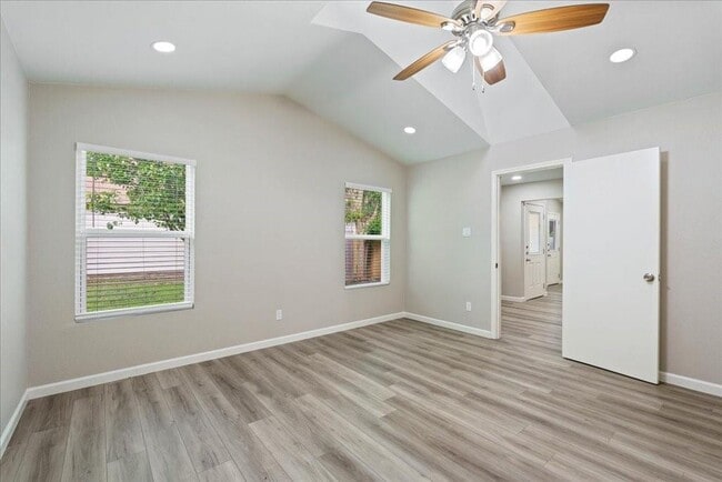 Building Photo - 13300 Cowdray Park