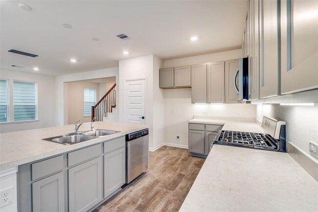 Building Photo - 17222 Rock Willow Ln