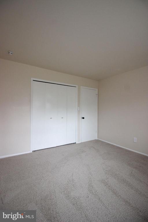 Building Photo - 7765 Brandeis Way