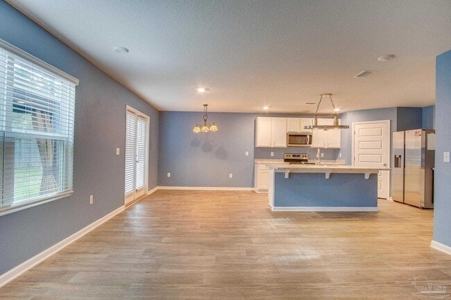 Building Photo - 10589 Queens Gate Cir