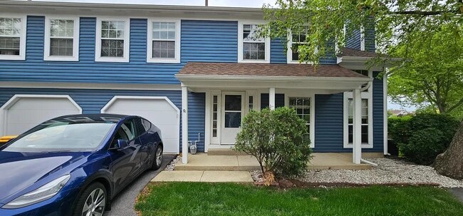 Primary Photo - 115 Hazelnut Dr