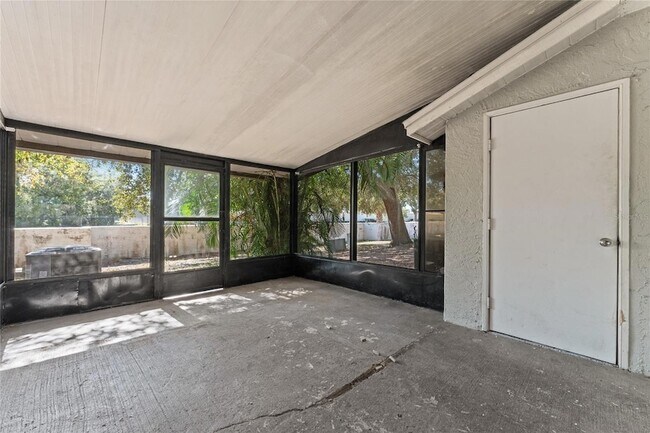 Building Photo - 3108 Windover Ave